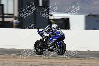 media/Oct-05-2025-CVMA (Sun) [[beeef4f201]]/Race 2-Supersport Middleweight/